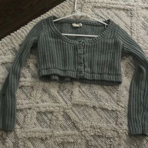 Crop sweater